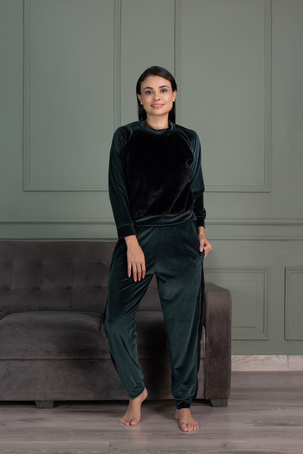 Bottle green track suit with Black fur